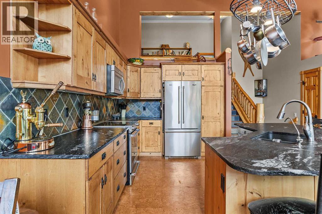 B, 243 Three Sisters Drive, Canmore, Alberta  T1W 2M4 - Photo 9 - A2290693