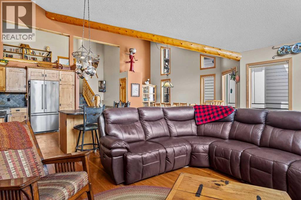 B, 243 Three Sisters Drive, Canmore, Alberta  T1W 2M4 - Photo 7 - A2290693