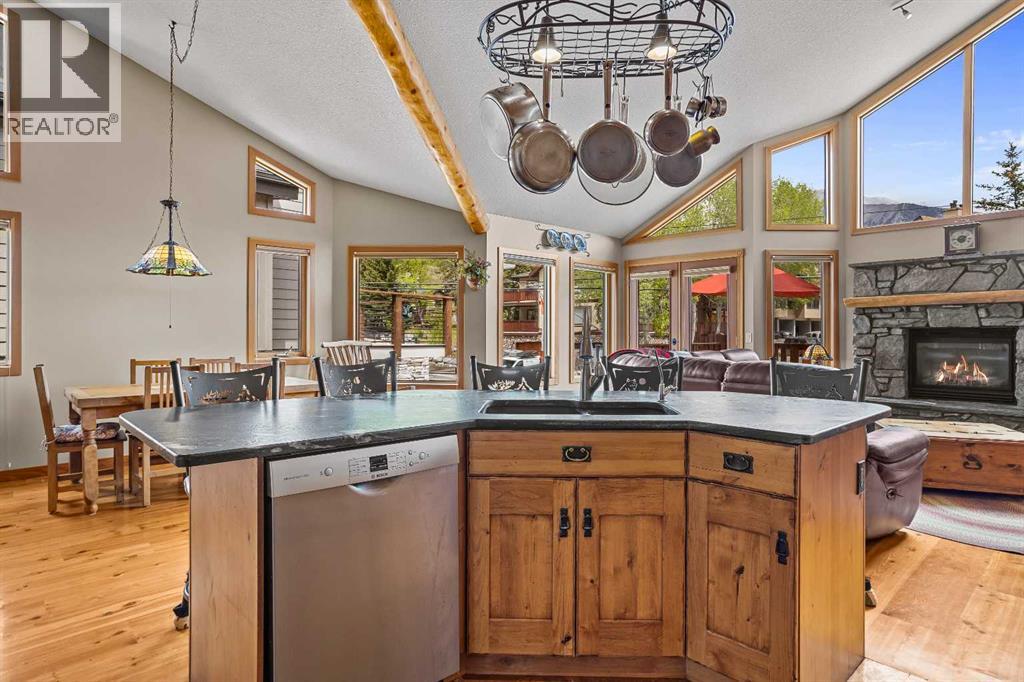 B, 243 Three Sisters Drive, Canmore, Alberta  T1W 2M4 - Photo 12 - A2290693
