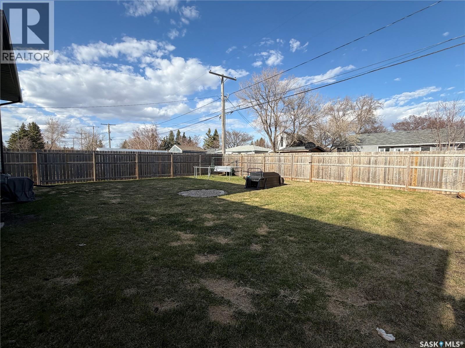924 11th Street, Humboldt, Saskatchewan  S0K 2A0 - Photo 45 - SK031702