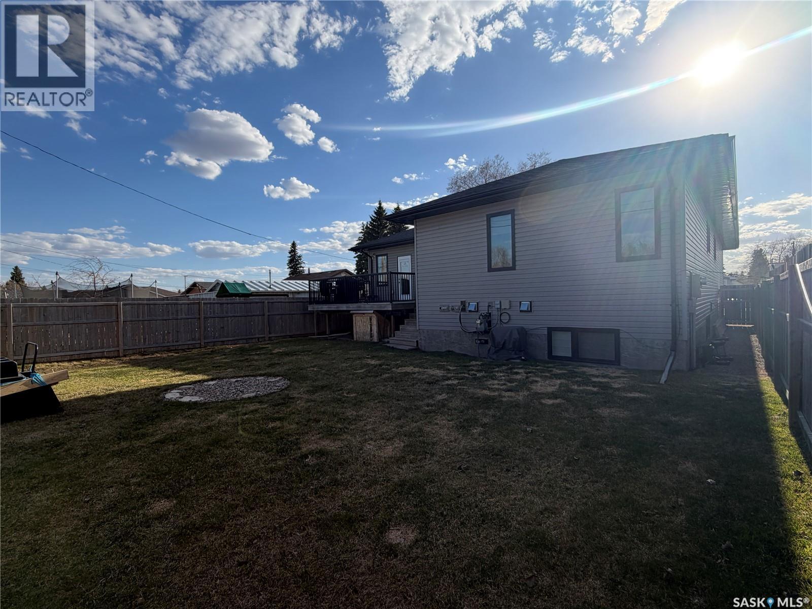 924 11th Street, Humboldt, Saskatchewan  S0K 2A0 - Photo 47 - SK031702