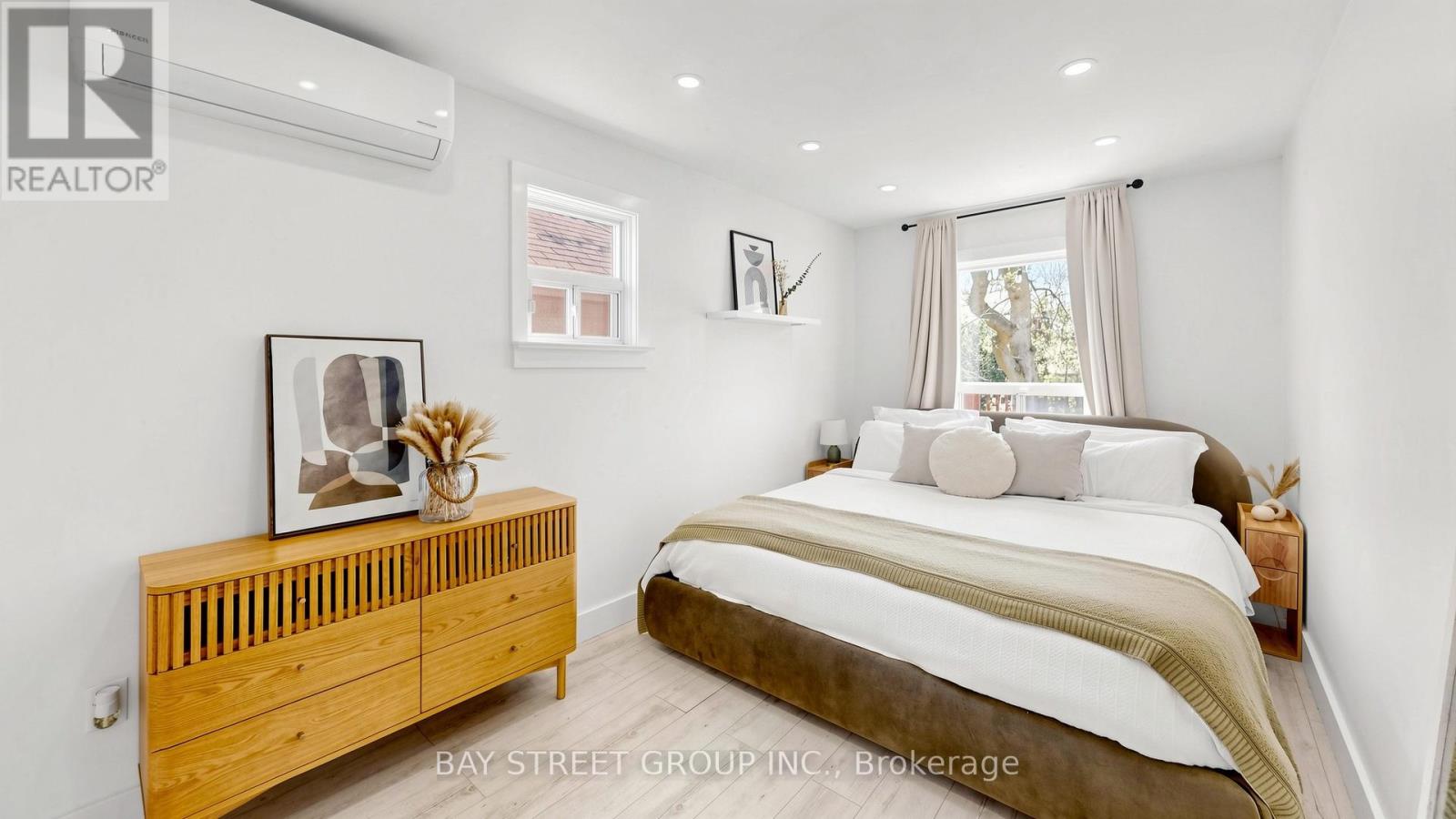 58 Albert Avenue, Toronto, Ontario  M8V 2L7 - Photo 15 - W13083752