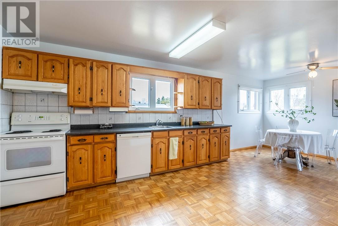 4214 Roy, Hanmer, Ontario  P3P 1N6 - Photo 4 - 2127750