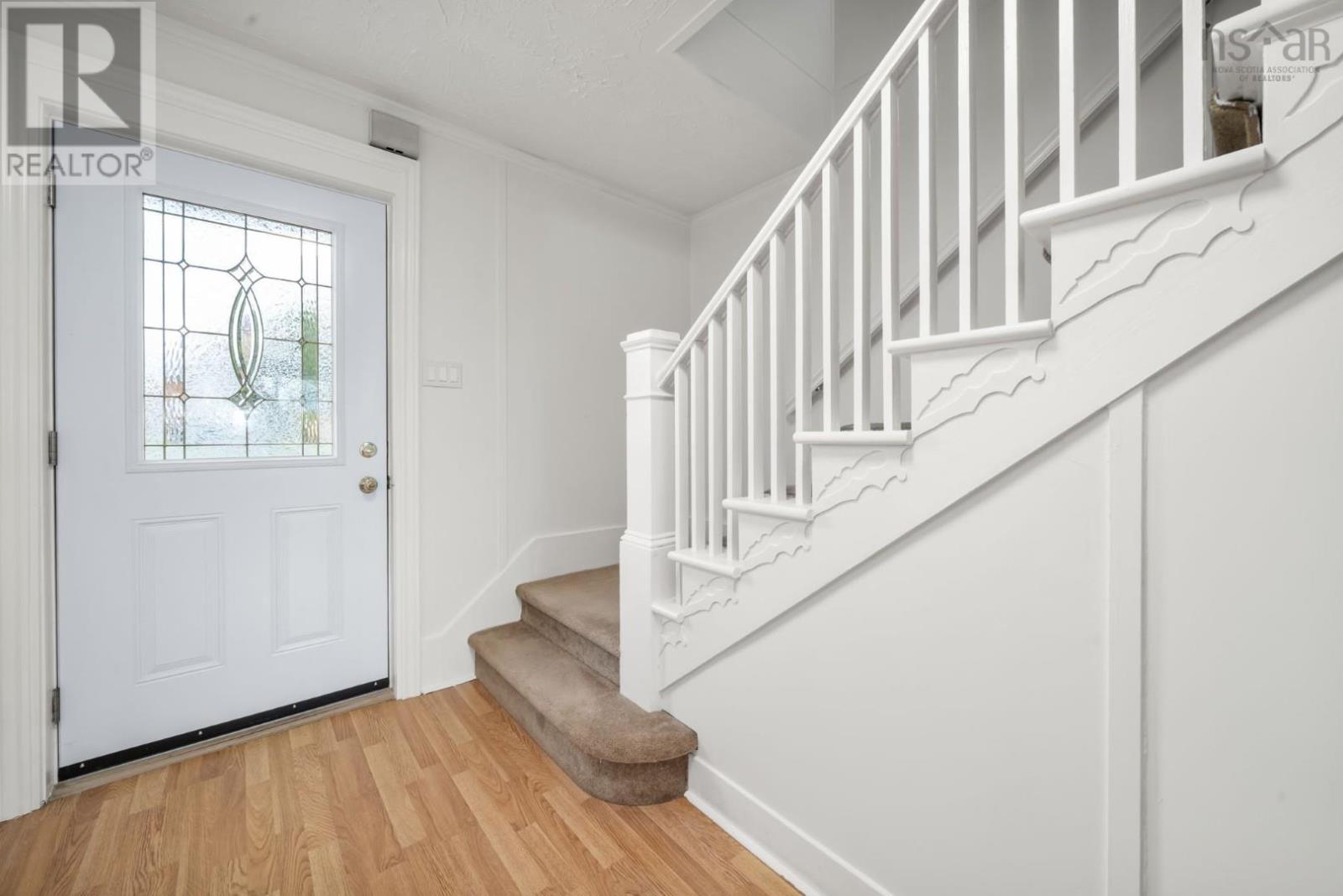 39 Schultz Street, Lower Sackville, Nova Scotia  B4C 1G7 - Photo 3 - 202610857