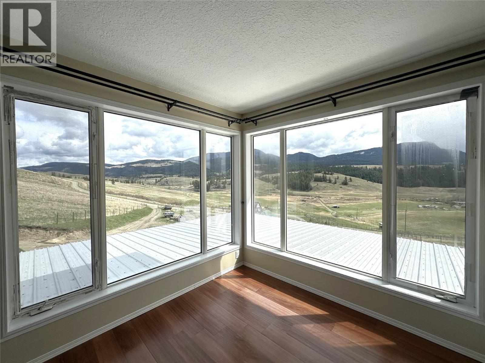4425 Strawberry Heights Road Kamloops Photo 45