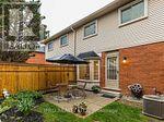 7 - 255 Mount Albion Road, Hamilton, Ontario  L8K 6P7 - Photo 10 - X12902676