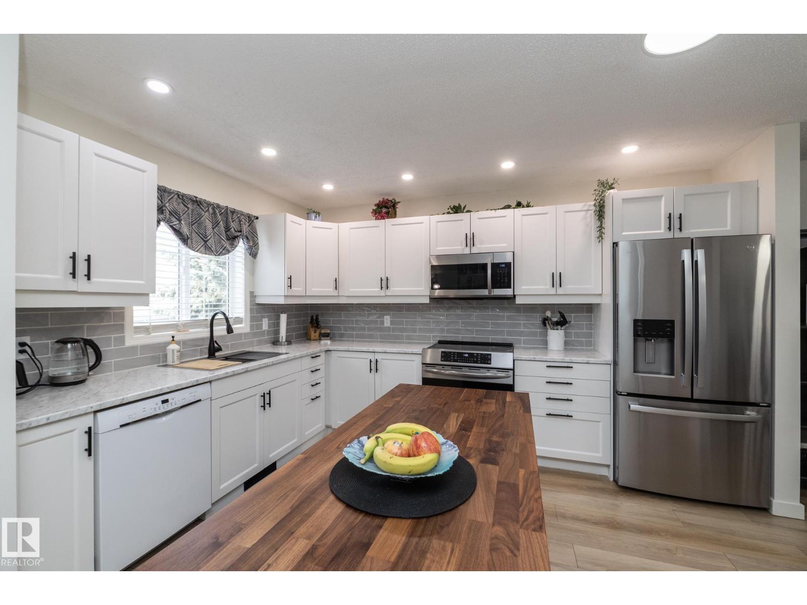 #25 1904 Mill Woods Road Rd Nw, Edmonton, Alberta  T6K 4E4 - Photo 2 - E4487607