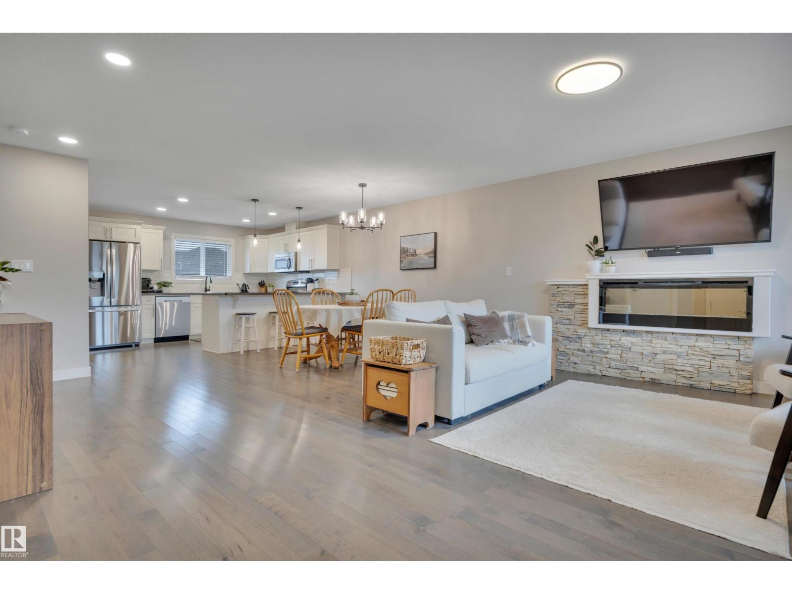 258 Robinson Dr, Leduc, Alberta  T9E 0S7 - Photo 6 - E4487612