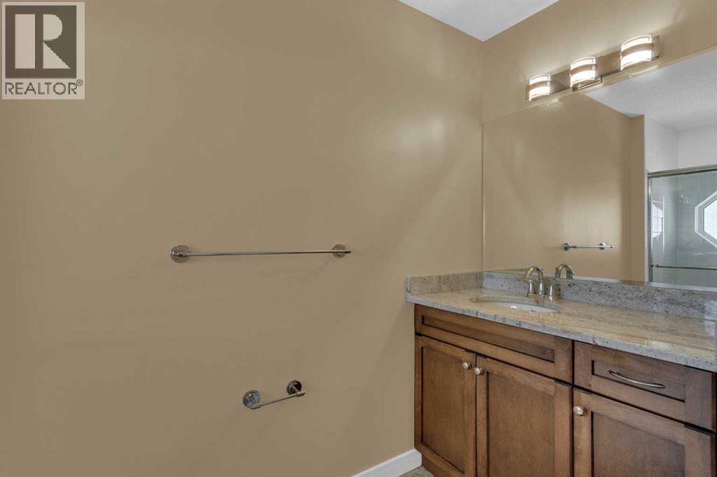 87 Candle Terrace SW, Calgary, Alberta  T2W 6G7 - Photo 23 - A2297042
