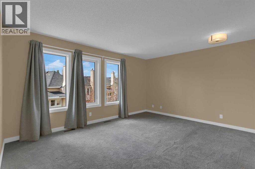 87 Candle Terrace SW, Calgary, Alberta  T2W 6G7 - Photo 17 - A2297042