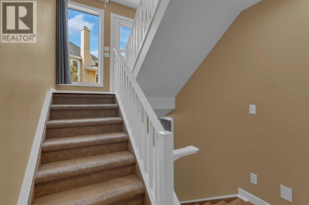 87 Candle Terrace SW, Calgary, Alberta  T2W 6G7 - Photo 15 - A2297042