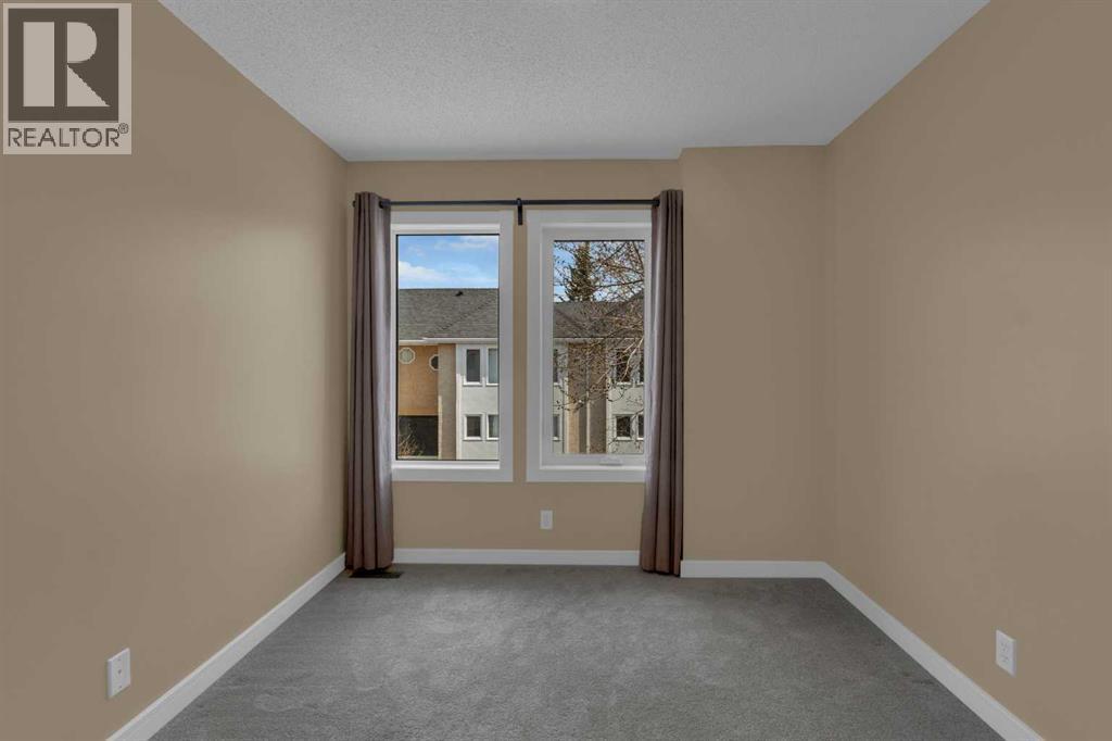 87 Candle Terrace SW, Calgary, Alberta  T2W 6G7 - Photo 22 - A2297042