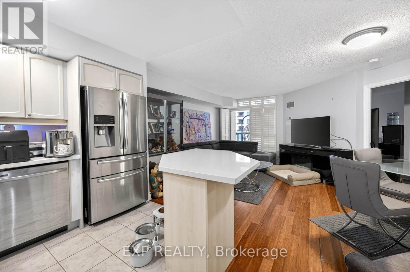 1109 - 5 Northtown Way, Toronto, Ontario  M2N 7A1 - Photo 8 - C13127272