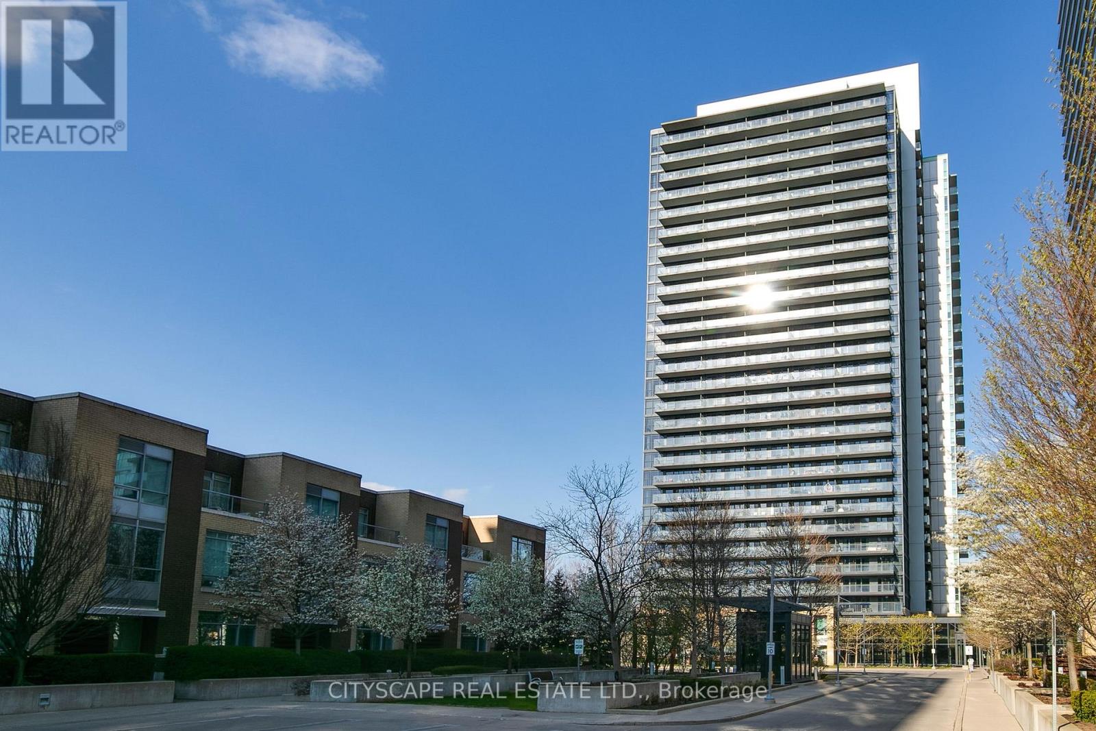1507 - 33 Singer Court, Toronto, Ontario  M2K 0B4 - Photo 2 - C13127280