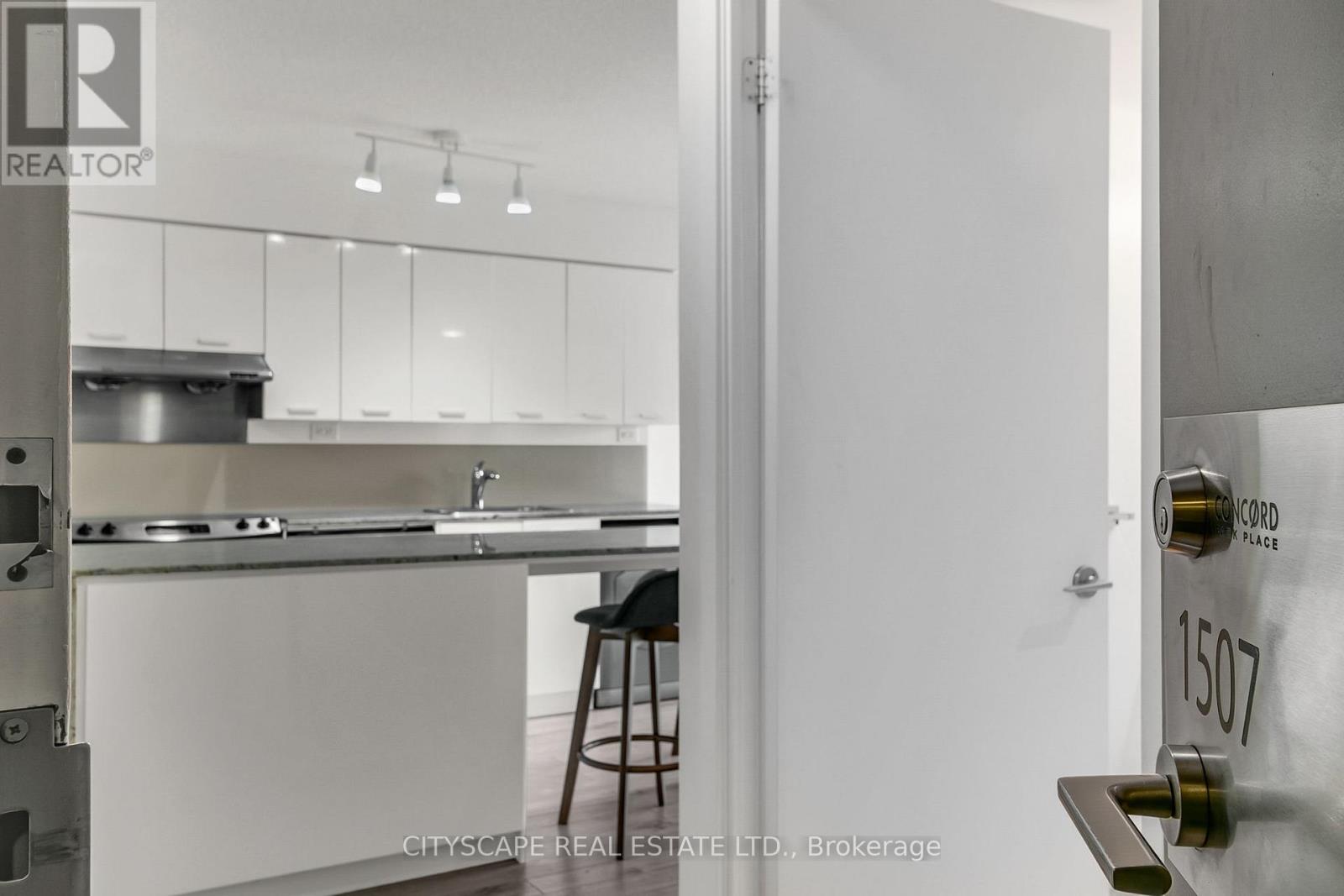 1507 - 33 Singer Court, Toronto, Ontario  M2K 0B4 - Photo 4 - C13127280