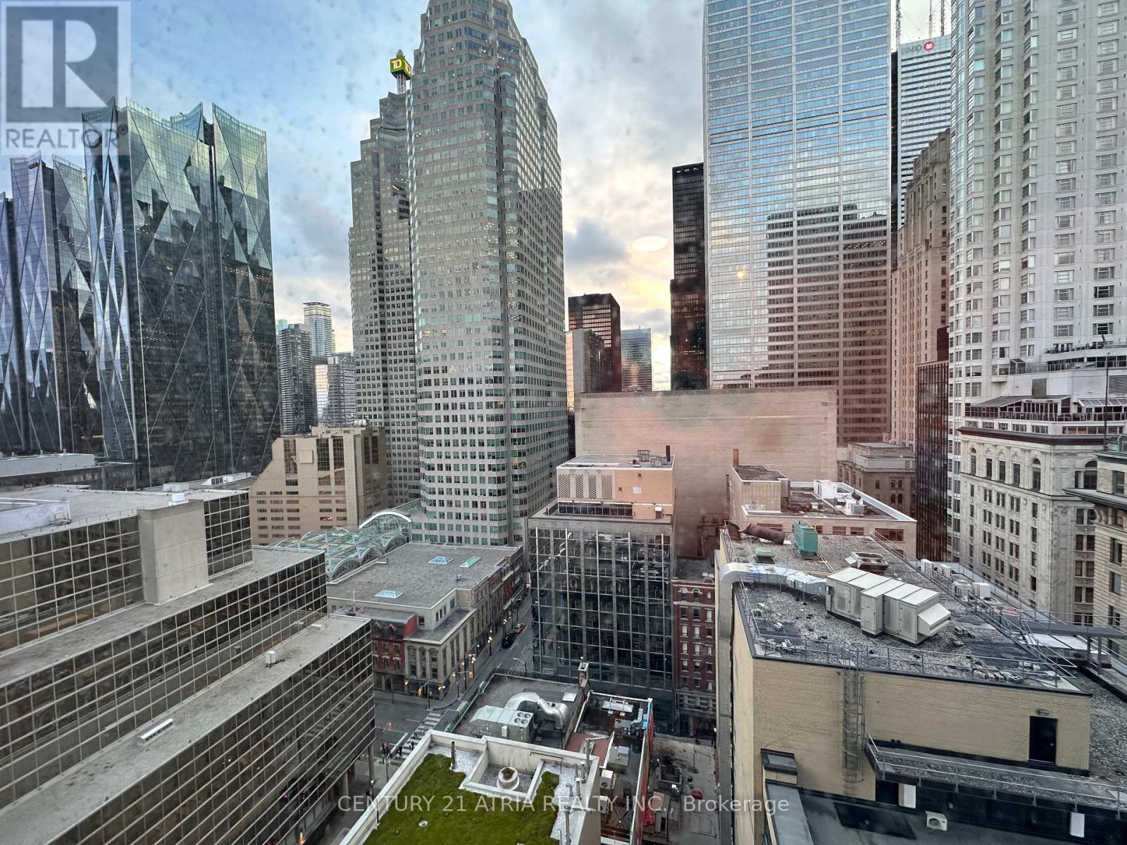 1801 - 88 Scott Street, Toronto, Ontario  M5E 0A9 - Photo 10 - C13127304