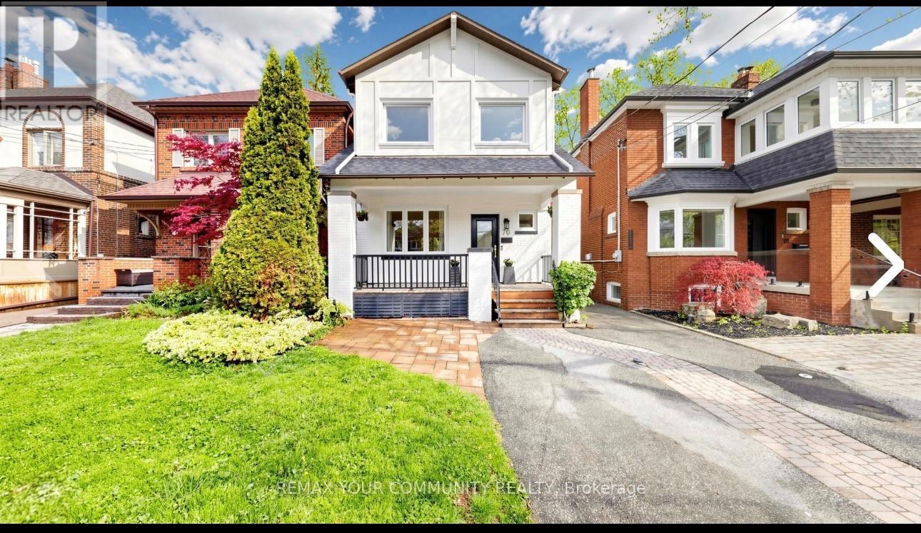 70 Cranbrooke Avenue, Toronto, Ontario  M5M 1M4 - Photo 1 - C13127316