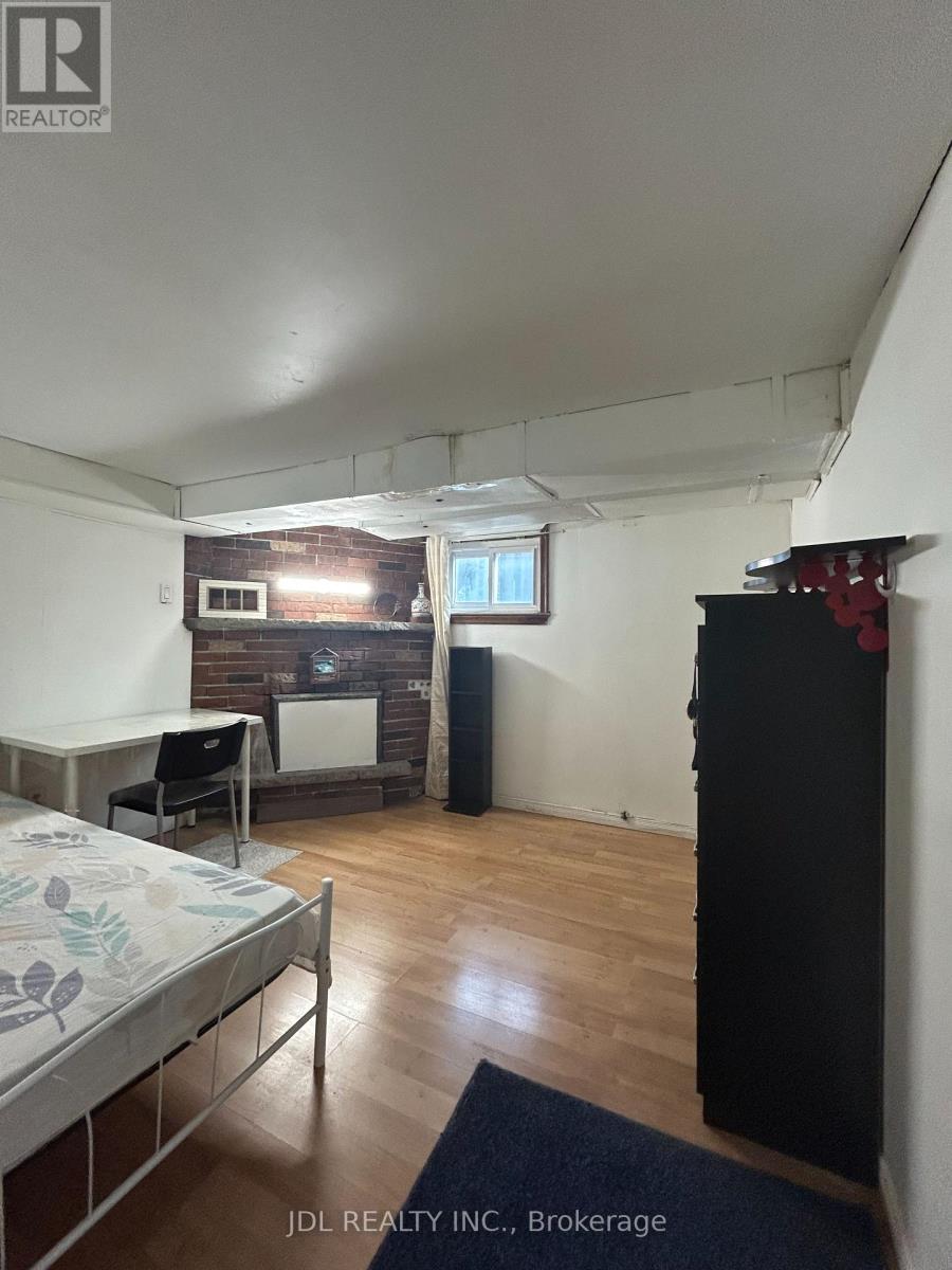 Basement One Bedroom - 19 Maywood Park, Toronto, Ontario  M1K 2G9 - Photo 3 - E13127216