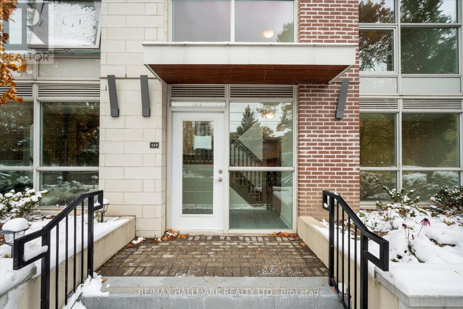 Th9 - 1350 Kingston Road, Toronto, Ontario  M1N 1C8 - Photo 5 - E13127224