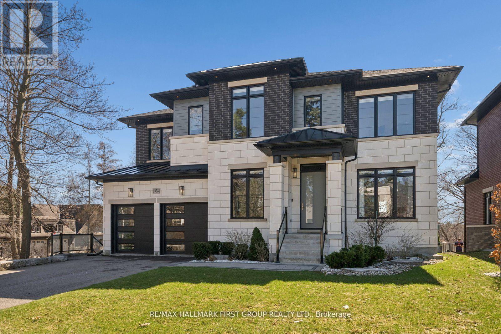 506 Rougemount Drive, Pickering, Ontario  L1W 2B9 - Photo 3 - E13127250