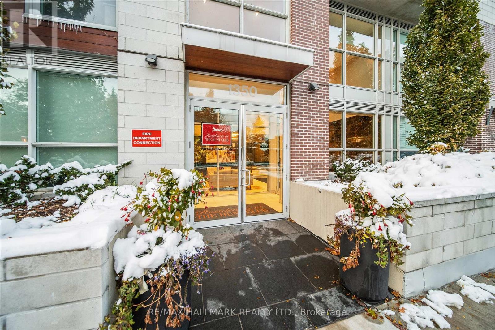 409 - 1350 Kingston Road, Toronto, Ontario  M1N 1C8 - Photo 3 - E13127254