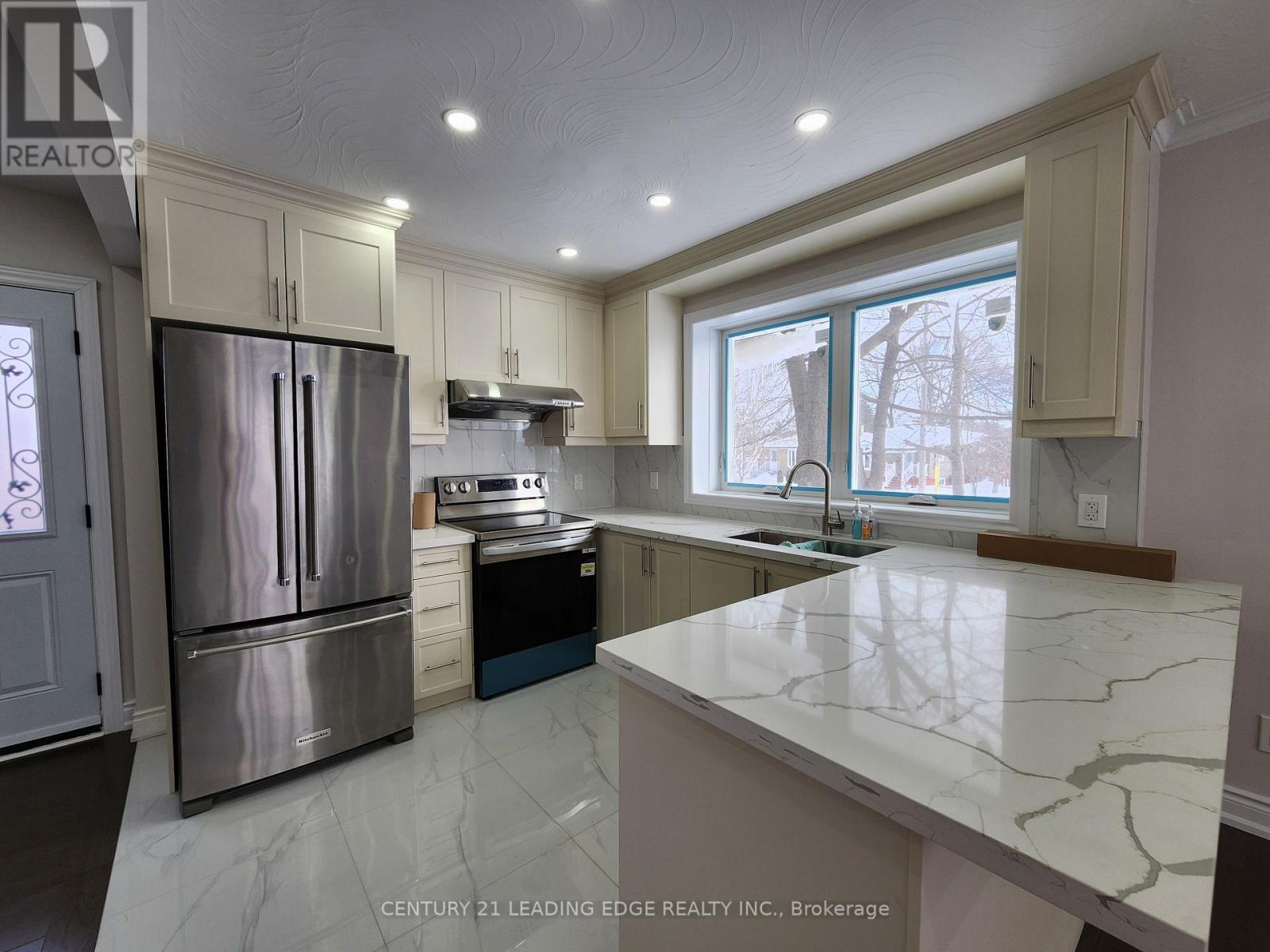 53 Milford Haven Drive, Toronto, Ontario  M1G 3C7 - Photo 4 - E13127284