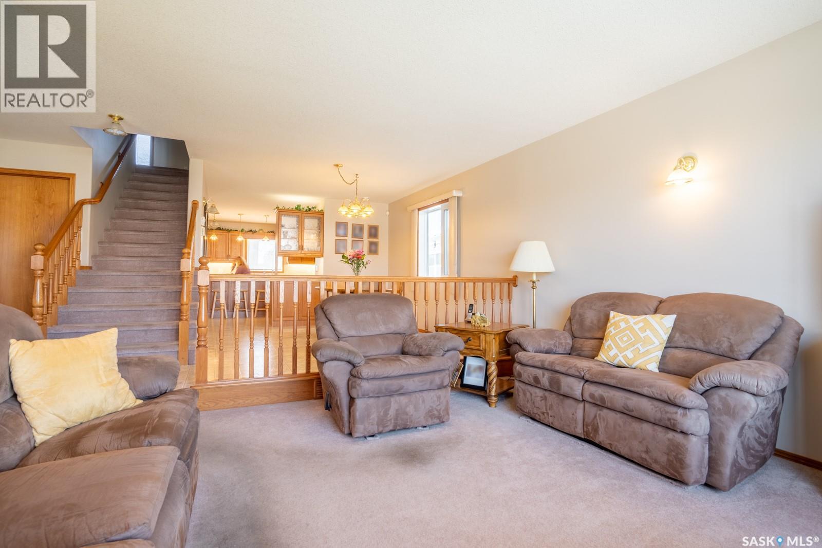 2346 Mcgregor Place, Regina, Saskatchewan  S4V 2Y4 - Photo 6 - SK035879