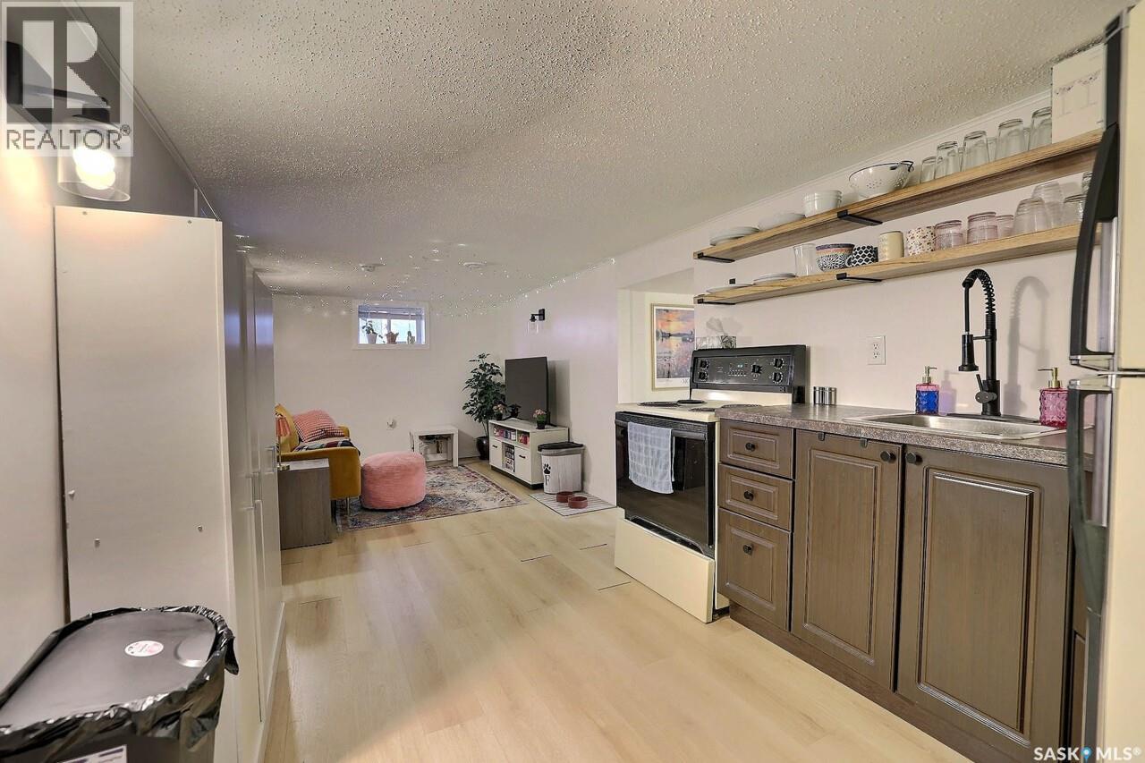 2300 Atkinson Street, Regina, Saskatchewan  S4N 3X3 - Photo 25 - SK035755