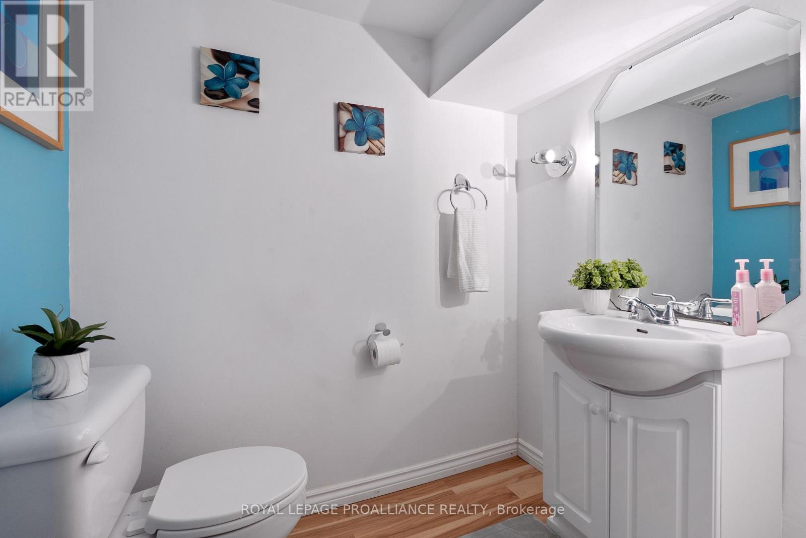 202 Huntingwood Drive, Quinte West, Ontario  K8N 4Z5 - Photo 31 - X12899914