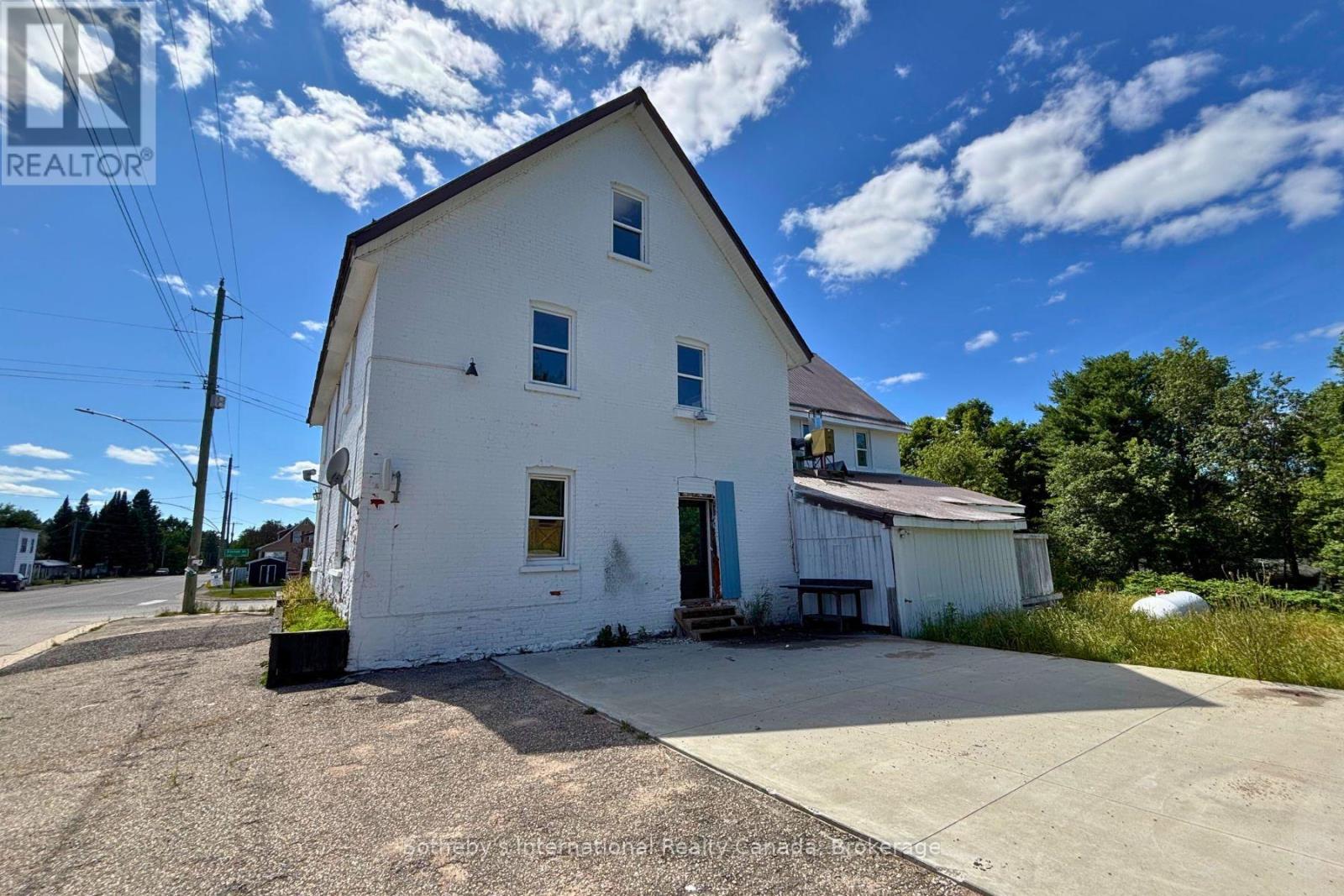 2502 Highway 518 W, Mcmurrich/monteith, Ontario  P0A 1Y0 - Photo 5 - X12664384