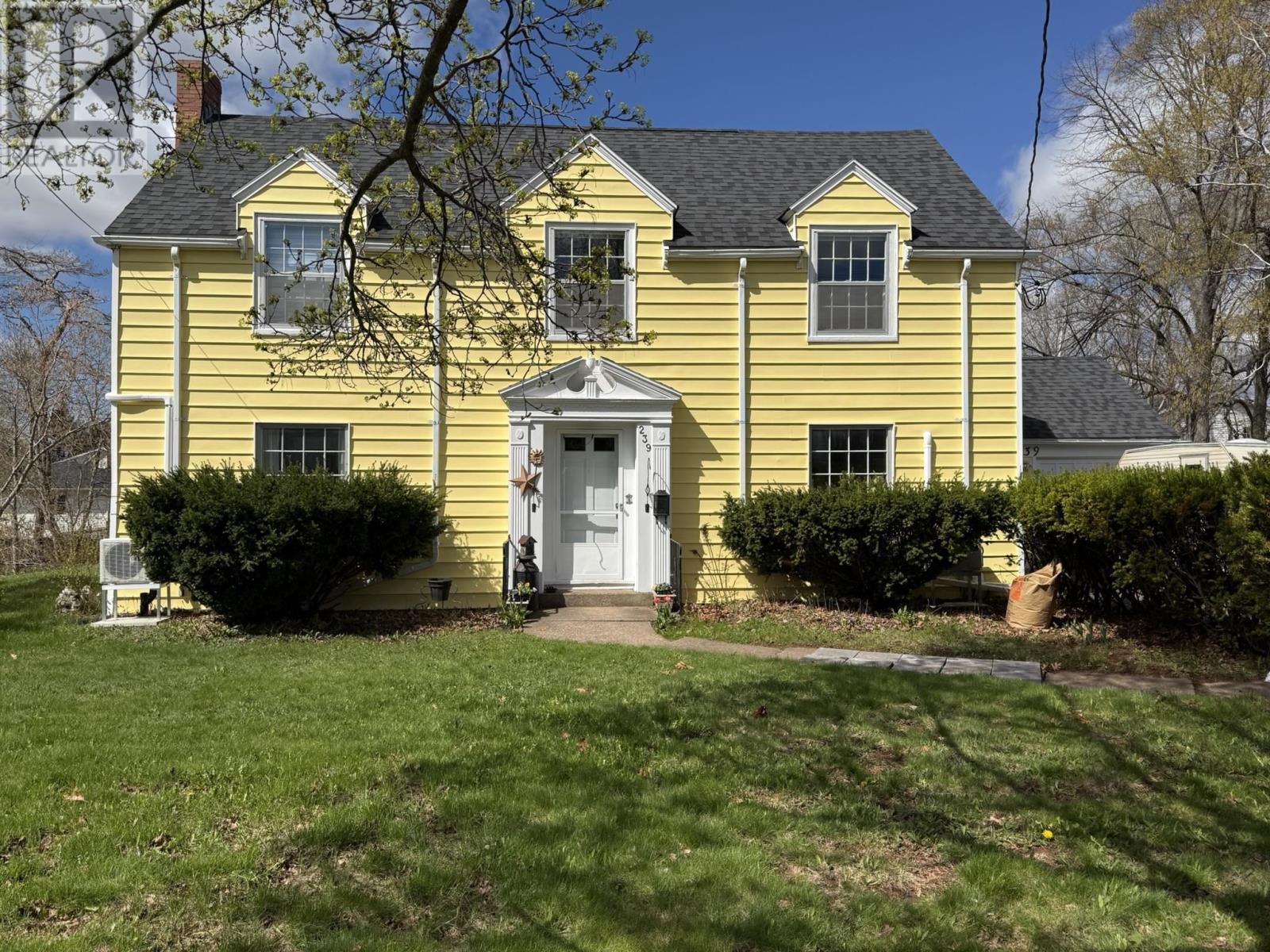 239 North River Road, Charlottetown, Prince Edward Island  C1A 3L5 - Photo 2 - 202610858