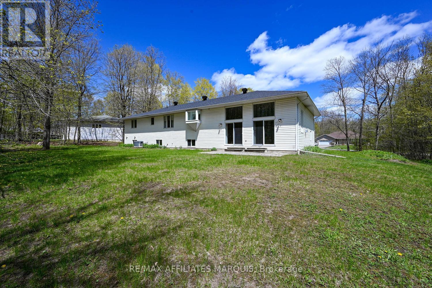 4 South Point Drive, Rideau Lakes, Ontario  K7A 4S5 - Photo 43 - X12897446