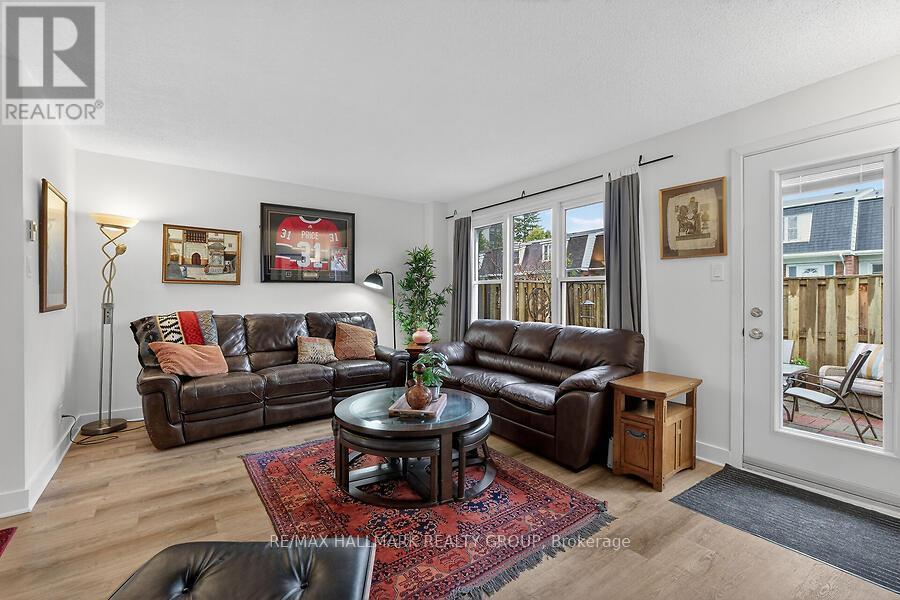 912 Dynes Road, Ottawa, Ontario  K2C 0G8 - Photo 15 - X13066536