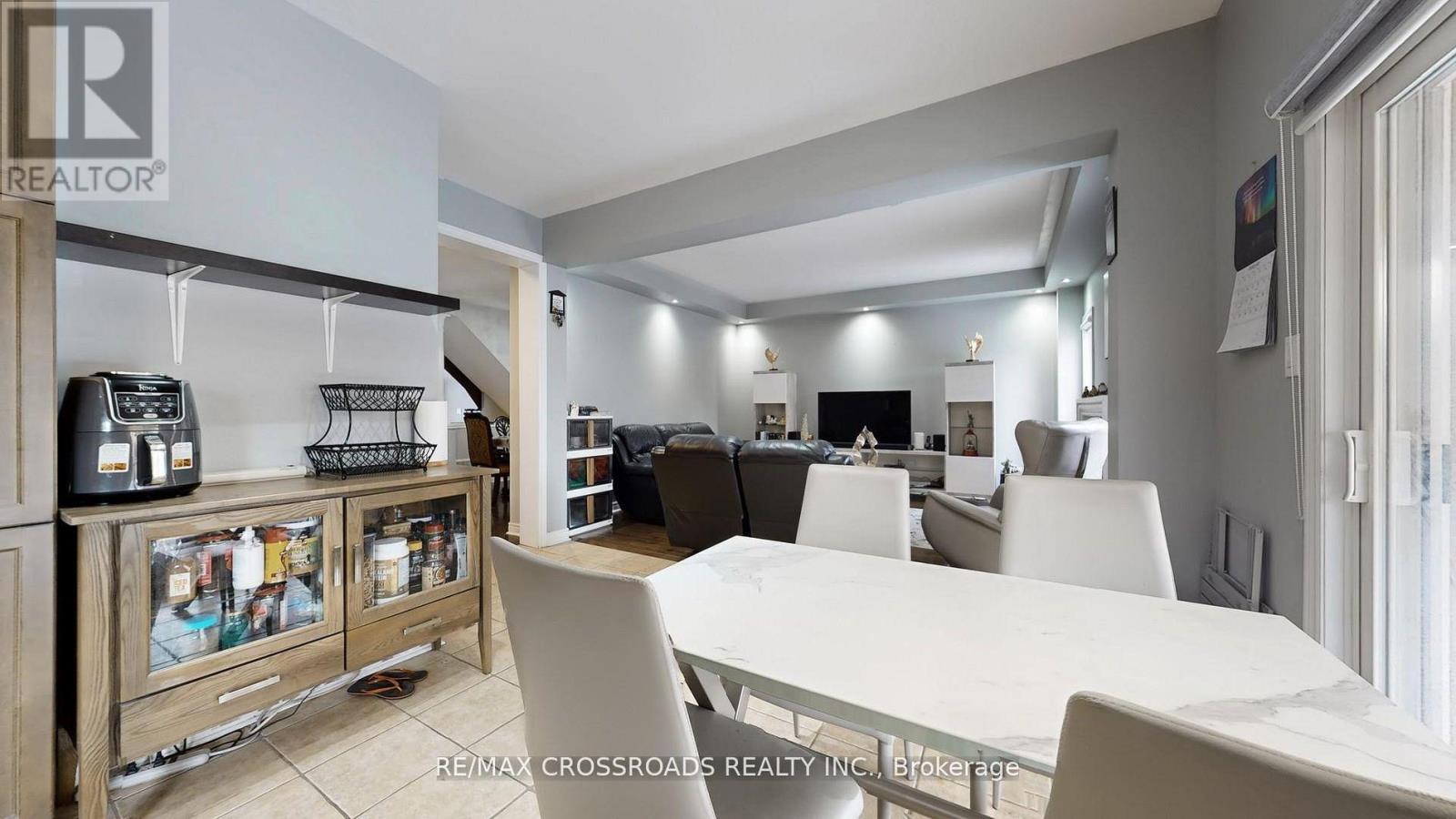 23 Oakborough Drive, Markham, Ontario  L6B 0H3 - Photo 22 - N13127118