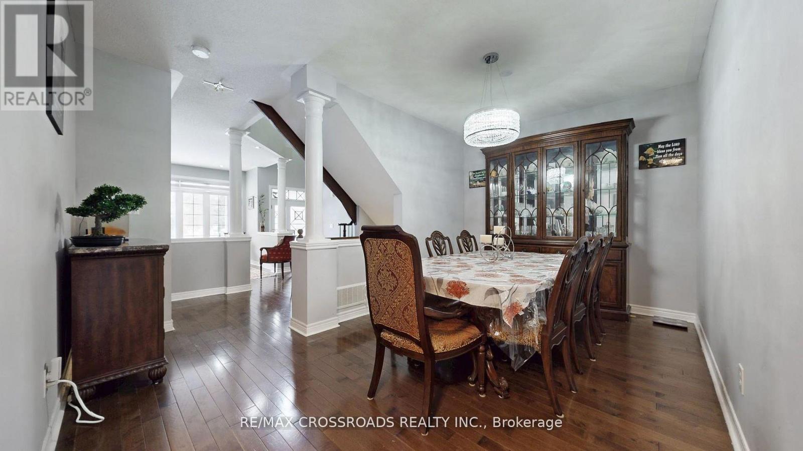 23 Oakborough Drive, Markham, Ontario  L6B 0H3 - Photo 9 - N13127118