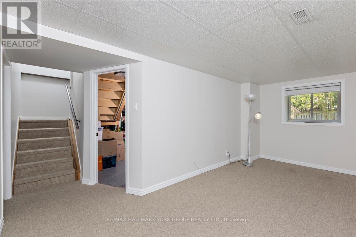 70 Kyle Crescent, Georgina, Ontario  L4P 3P6 - Photo 22 - N13127138