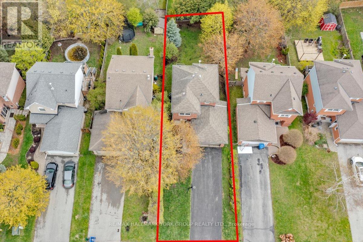 70 Kyle Crescent, Georgina, Ontario  L4P 3P6 - Photo 5 - N13127138