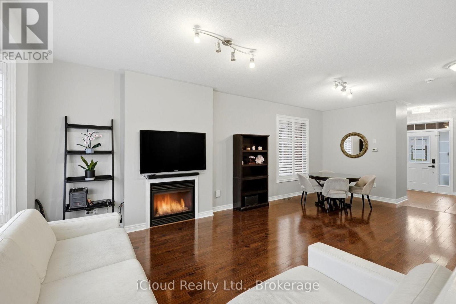 23 Sweetner Drive, Whitchurch-Stouffville, Ontario  L4A 0L2 - Photo 12 - N13127144