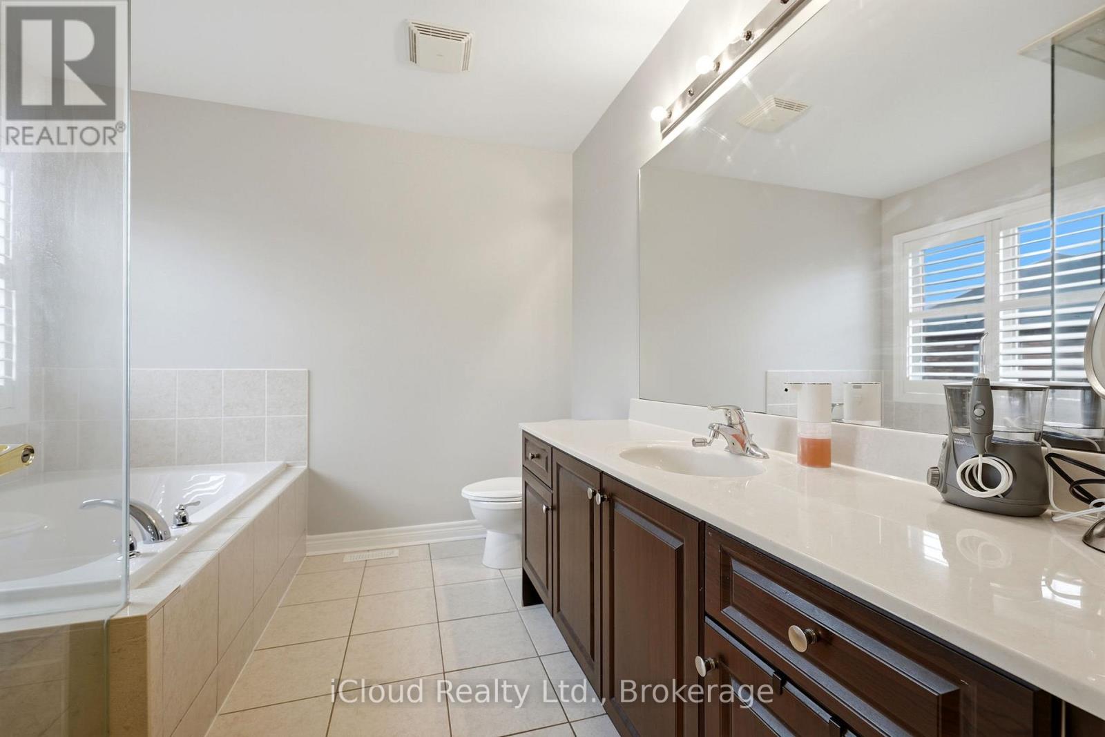 23 Sweetner Drive, Whitchurch-Stouffville, Ontario  L4A 0L2 - Photo 24 - N13127144