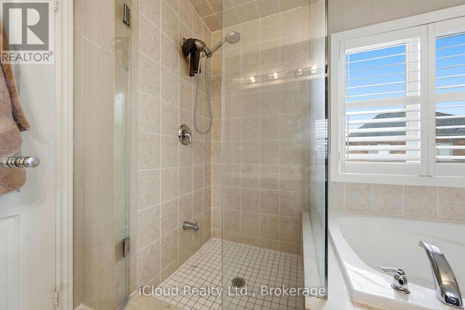 23 Sweetner Drive, Whitchurch-Stouffville, Ontario  L4A 0L2 - Photo 25 - N13127144
