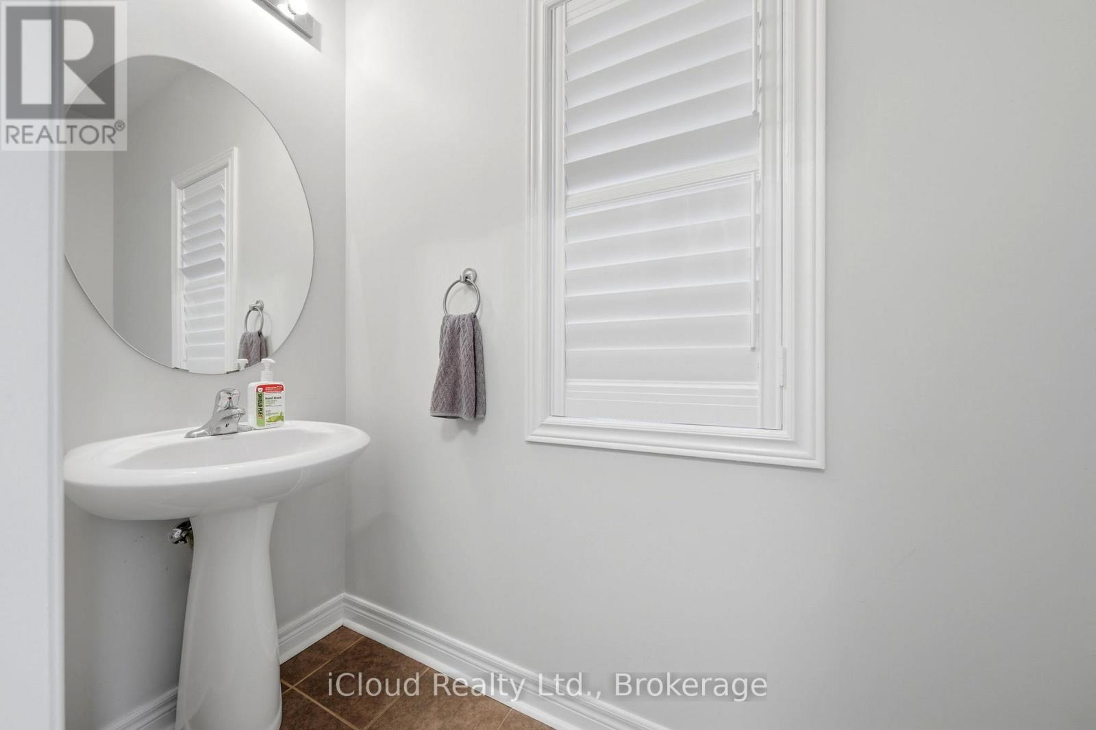 23 Sweetner Drive, Whitchurch-Stouffville, Ontario  L4A 0L2 - Photo 6 - N13127144