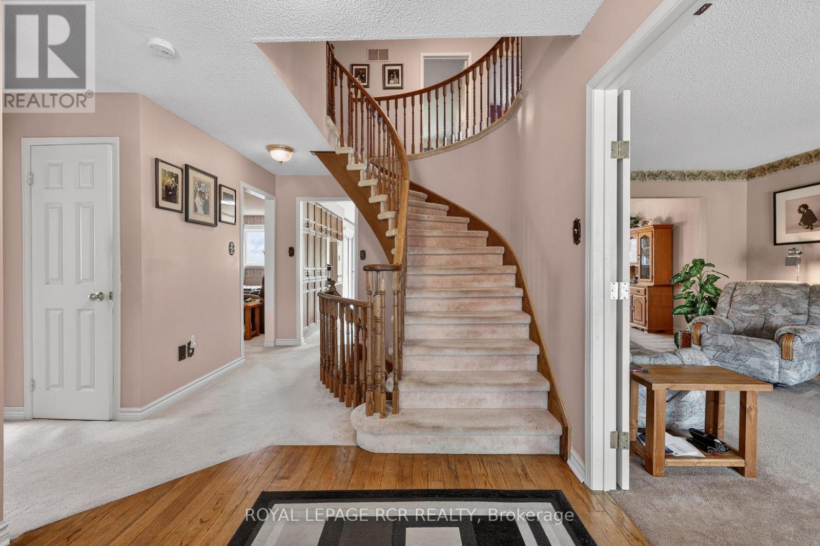443 Herridge Circle, Newmarket, Ontario  L3Y 7H7 - Photo 5 - N13127218