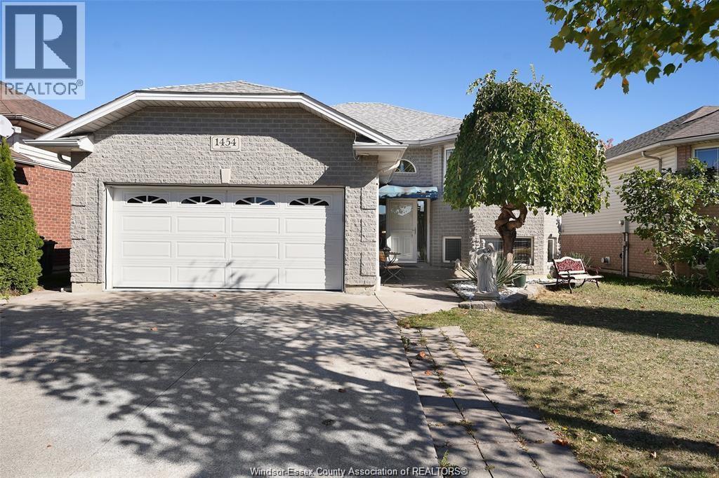 1454 CLOVER AVENUE, Windsor, Ontario