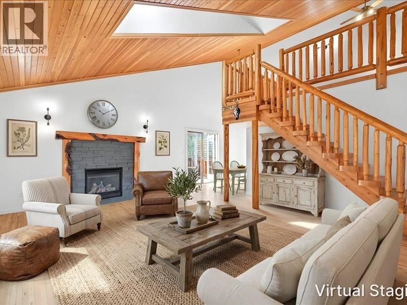 4c Spruce Place, Fernie, British Columbia  V0B 1M4 - Photo 4 - 10385858