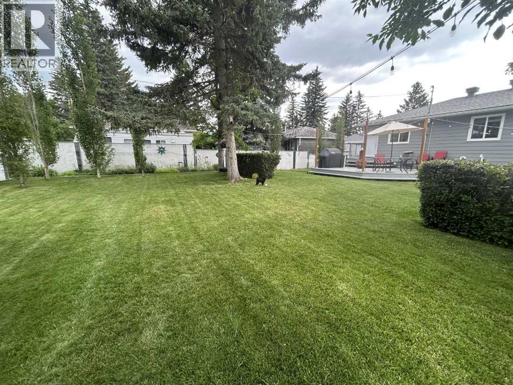 8303 Bowglen Road Nw, Calgary, Alberta  T3B 2T1 - Photo 28 - A2310221