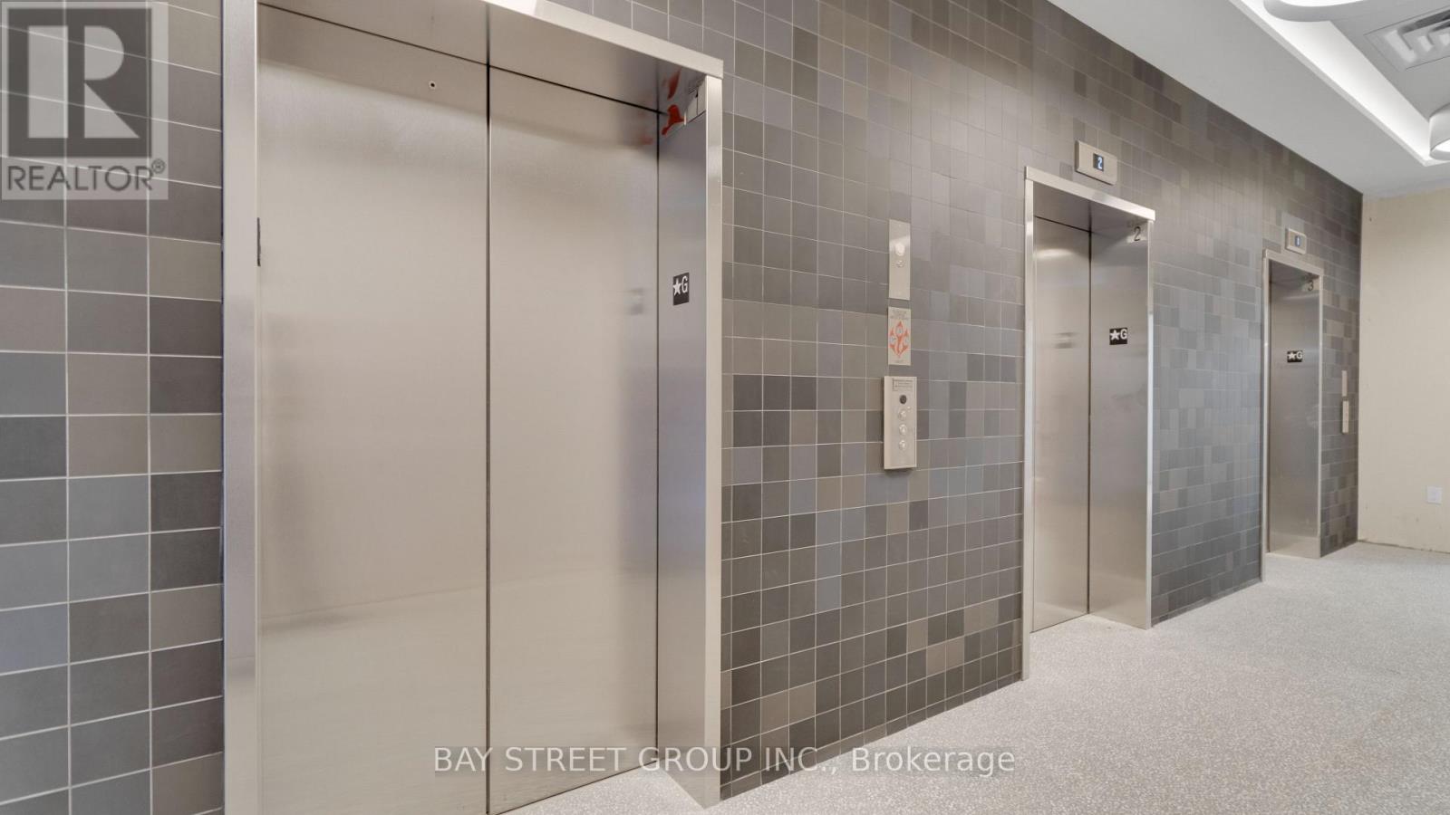 1702 - 2495 Eglinton Avenue W, Mississauga, Ontario  L5M 2T2 - Photo 6 - W13127226