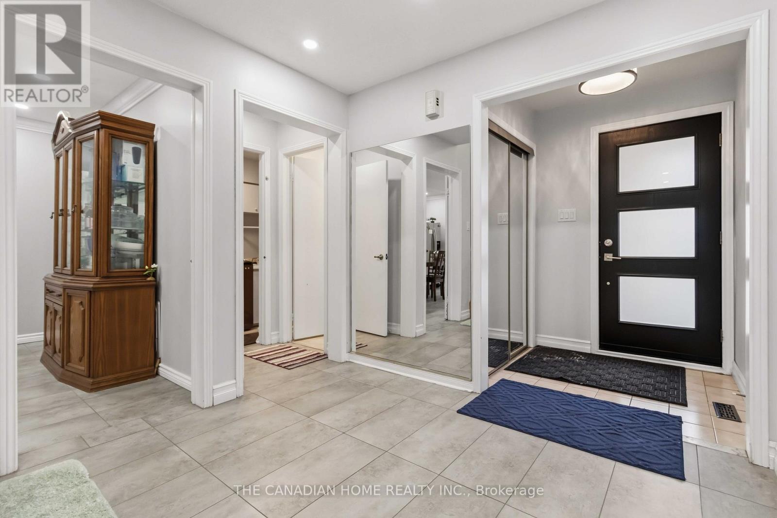 3549 Redmond Road, Mississauga, Ontario  L5B 3T9 - Photo 4 - W13127278