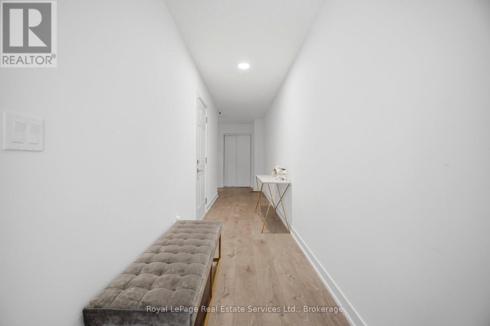 91 - 1121 Cooke Boulevard, Burlington, Ontario  L7T 0C3 - Photo 4 - W13127448