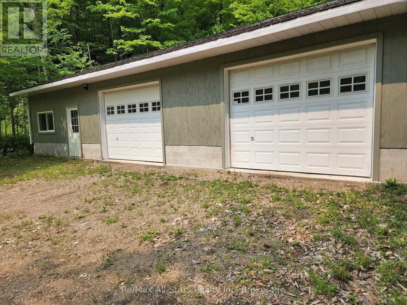1028 RONVILLE ROAD, Lake of Bays, Ontario