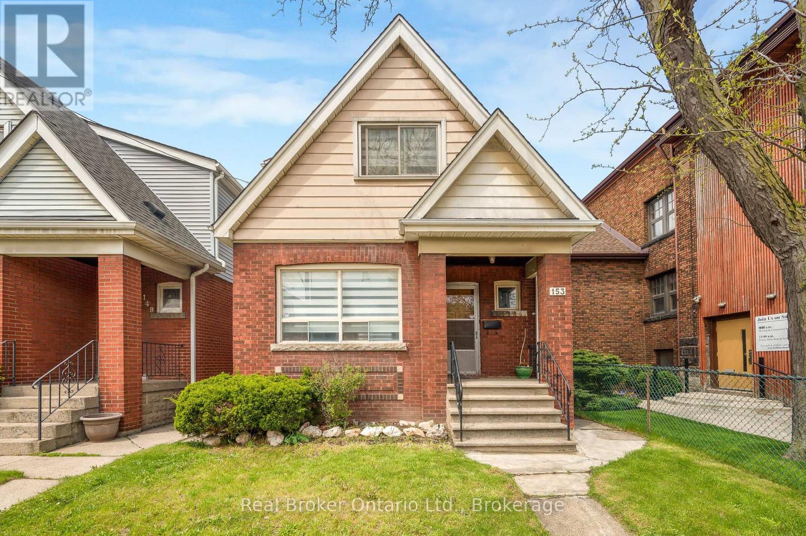 153 GAGE AVENUE N, Hamilton, Ontario